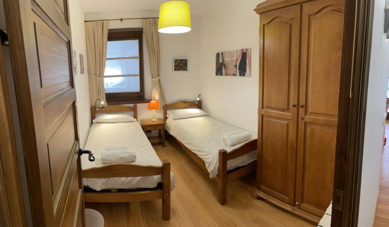 Ferienwohnung Precioso Y Acogedor Cerca De Pistas By Renttarter Incles Exterior foto