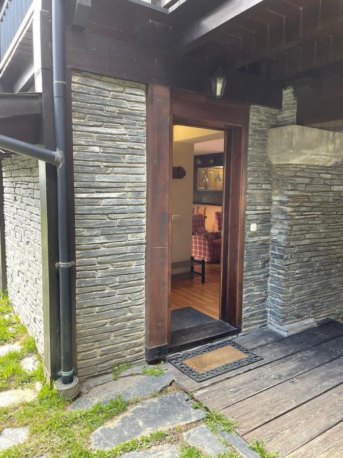 Ferienwohnung Precioso Y Acogedor Cerca De Pistas By Renttarter Incles Exterior foto