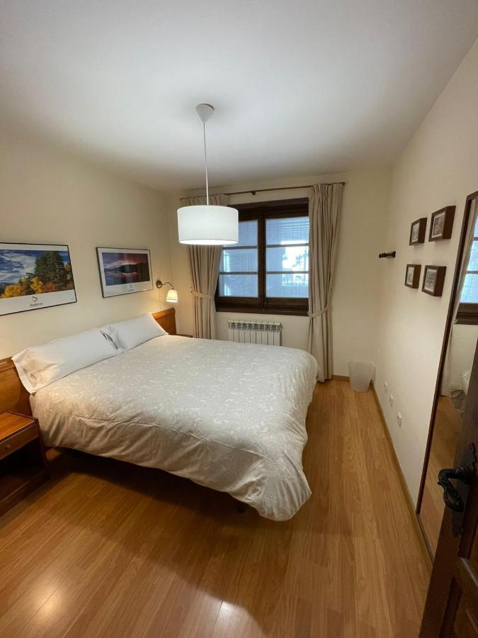 Ferienwohnung Precioso Y Acogedor Cerca De Pistas By Renttarter Incles Exterior foto